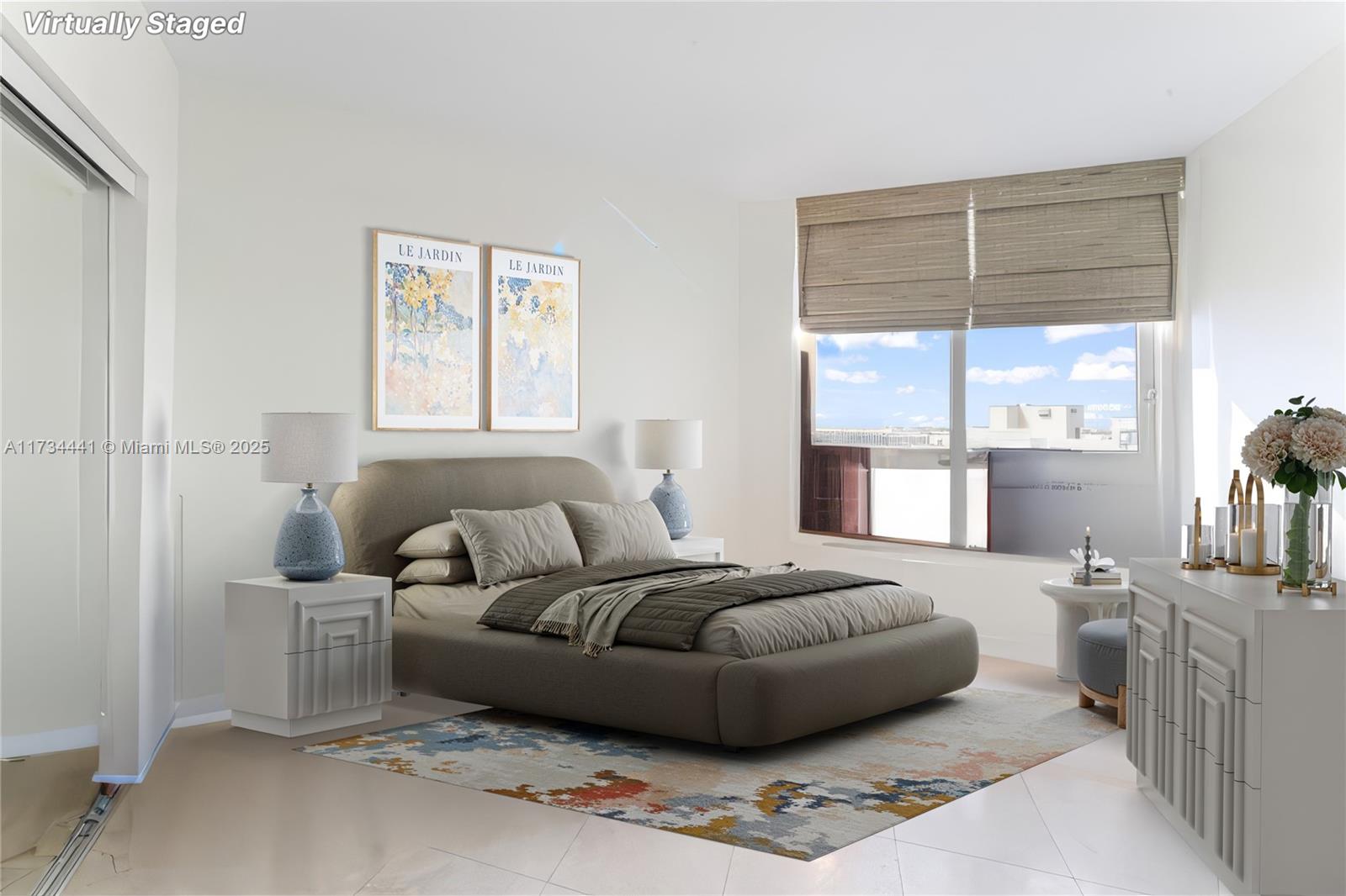 AKOYA CONDO - Residential