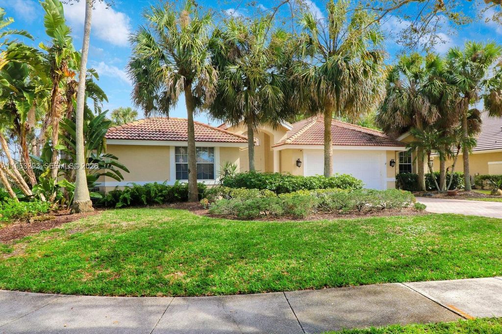 Photo of 6995 Cypress Cove Cir #0, Jupiter, FL 33458 (MLS # A11963293)