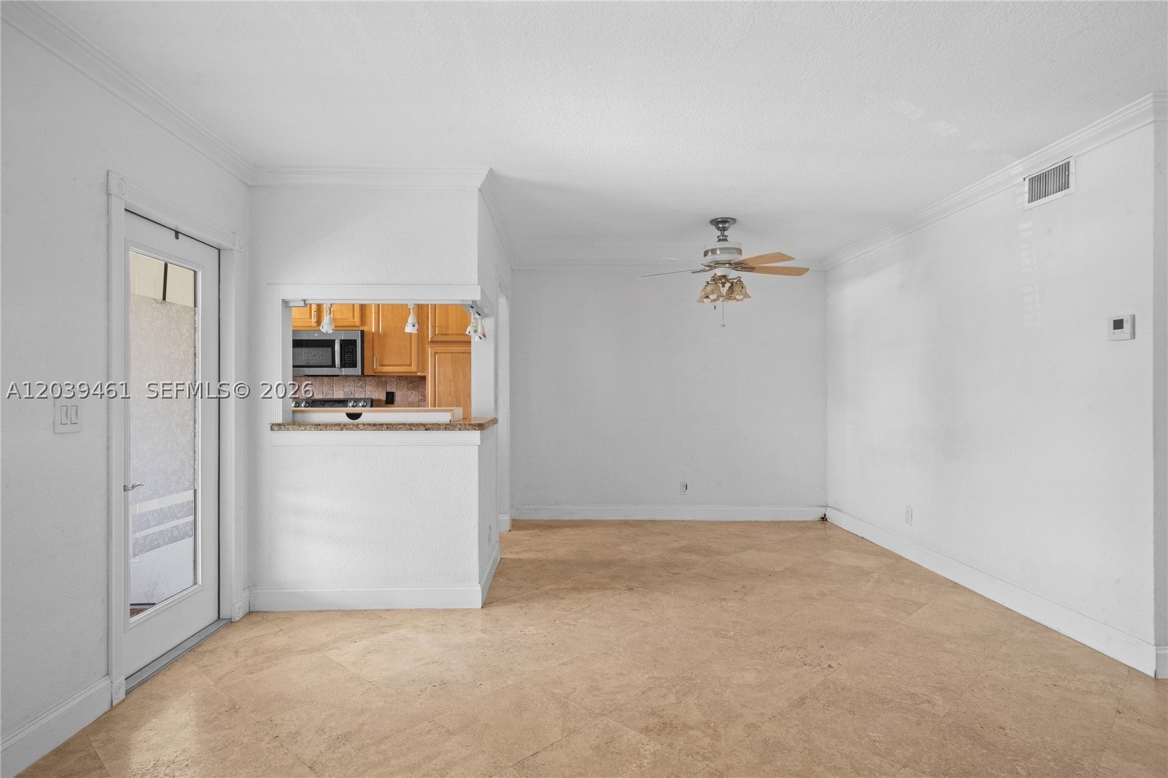 541 Blue Heron Dr 308