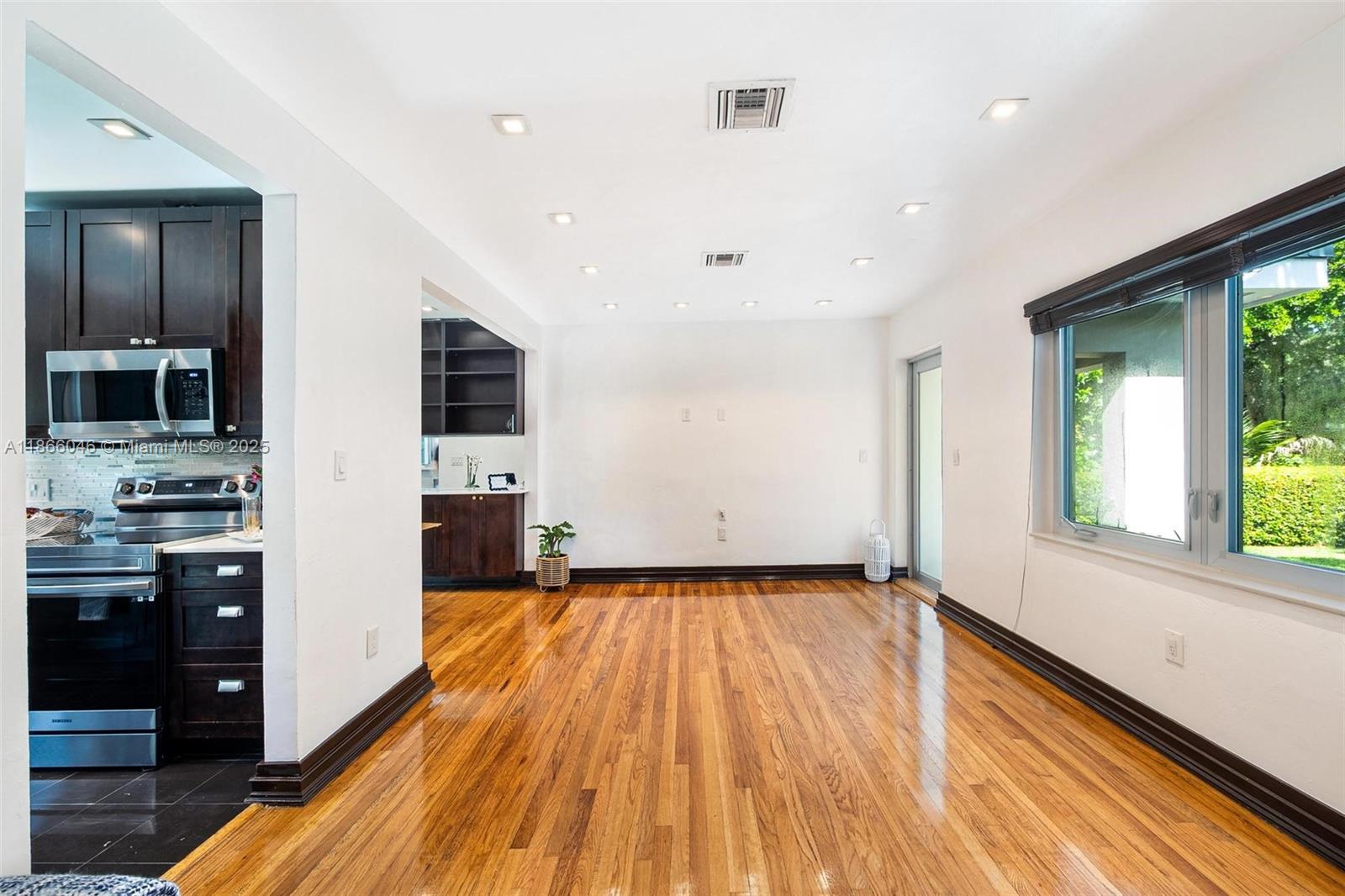 REV GREEN HAVEN - Residential