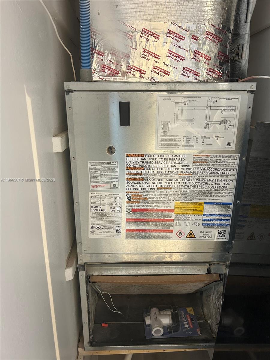 THE ATRIUM CONDO - Residential