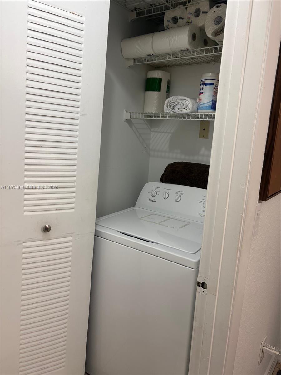 LA HACIENDA COUNTRY CLUB - Residential