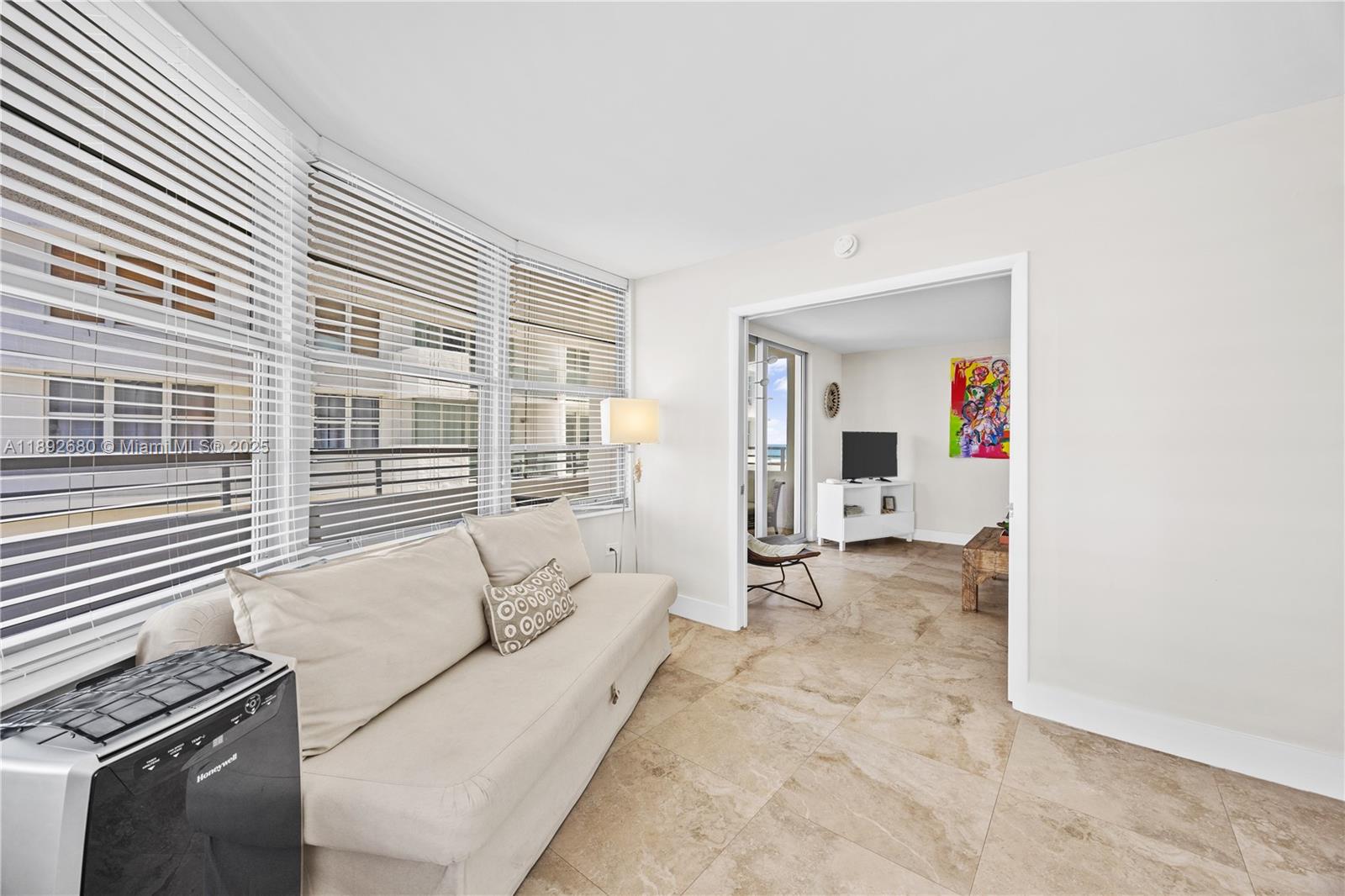 OCEANSIDE PLAZA CONDO - Residential