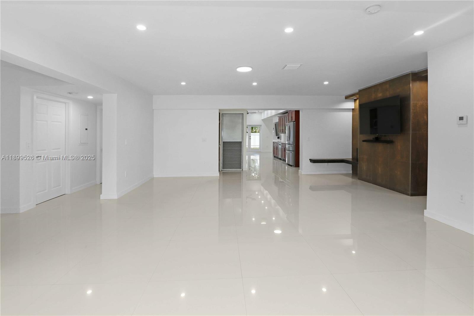 SUNSET TRAILS NO 3 - Residential