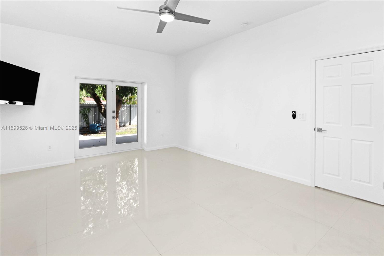 SUNSET TRAILS NO 3 - Residential