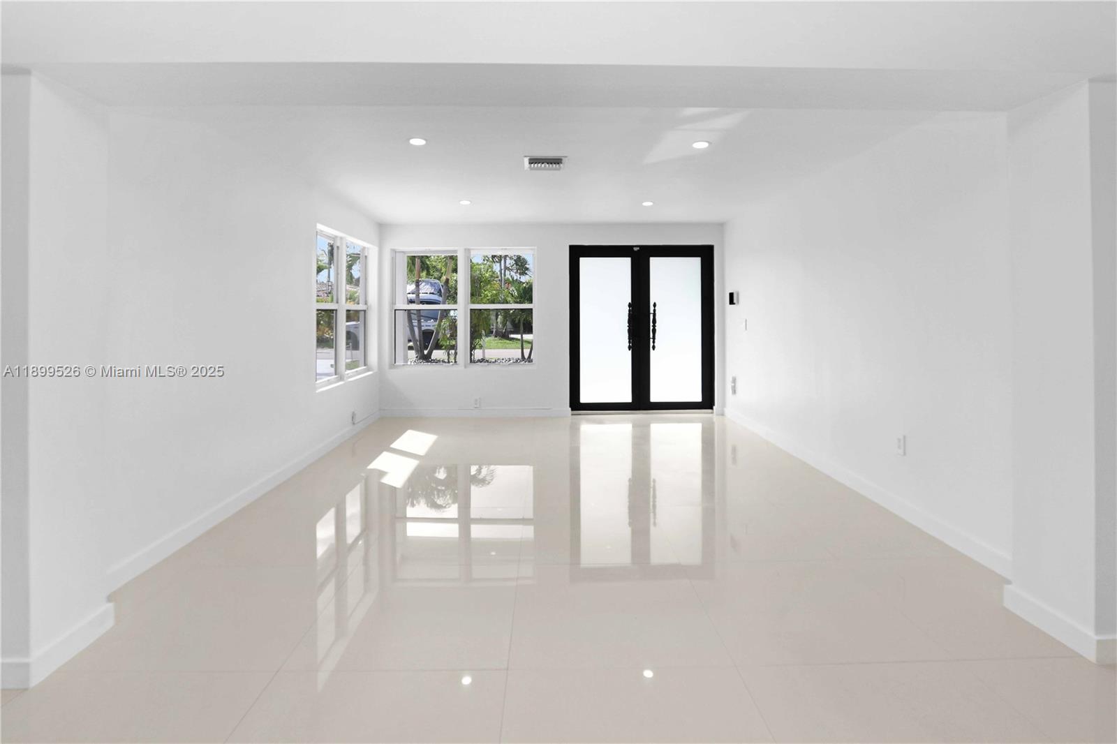 SUNSET TRAILS NO 3 - Residential