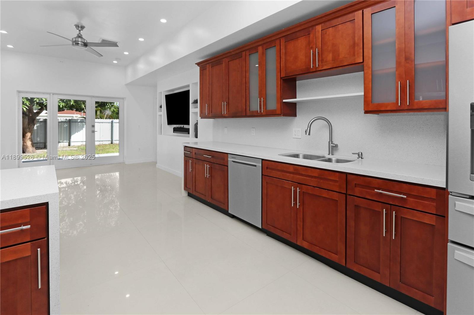 SUNSET TRAILS NO 3 - Residential