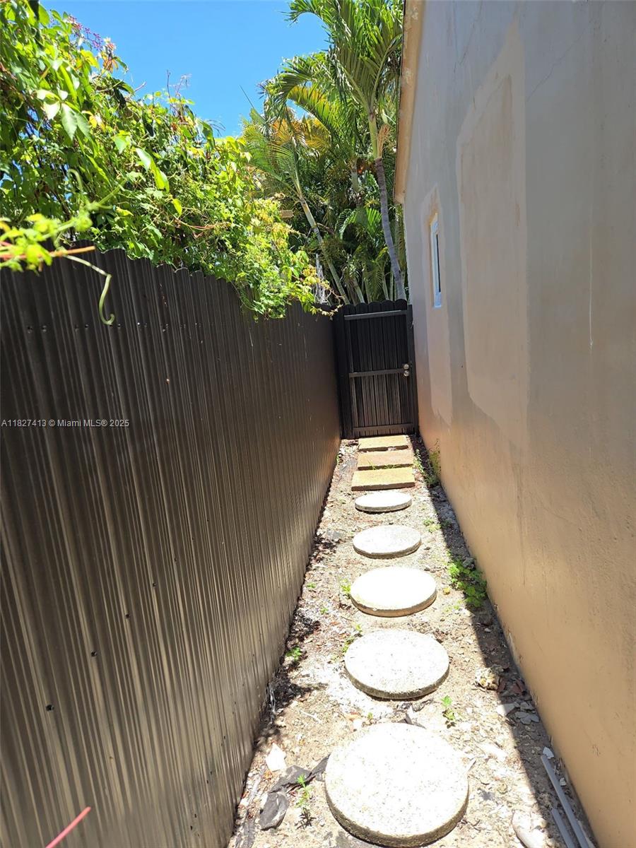 NORFOLK GARDENS AMD PLAT - Residential Lease