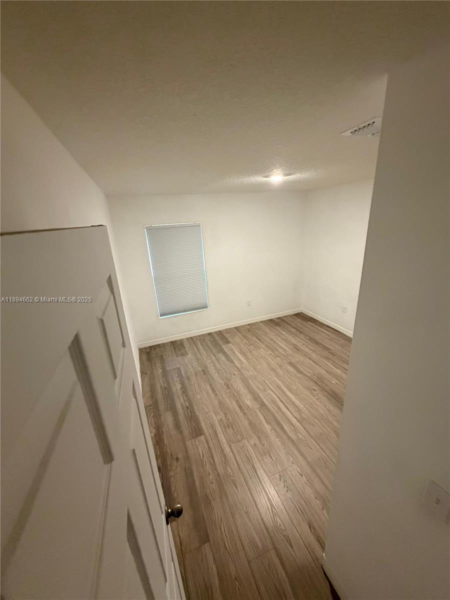 PORT ST LUCIE SECTION 30 - Residential Lease