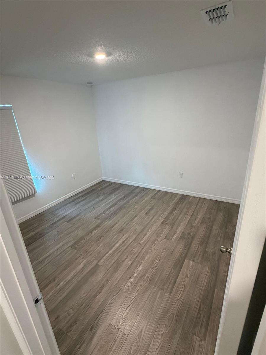 PORT ST LUCIE SECTION 30 - Residential Lease