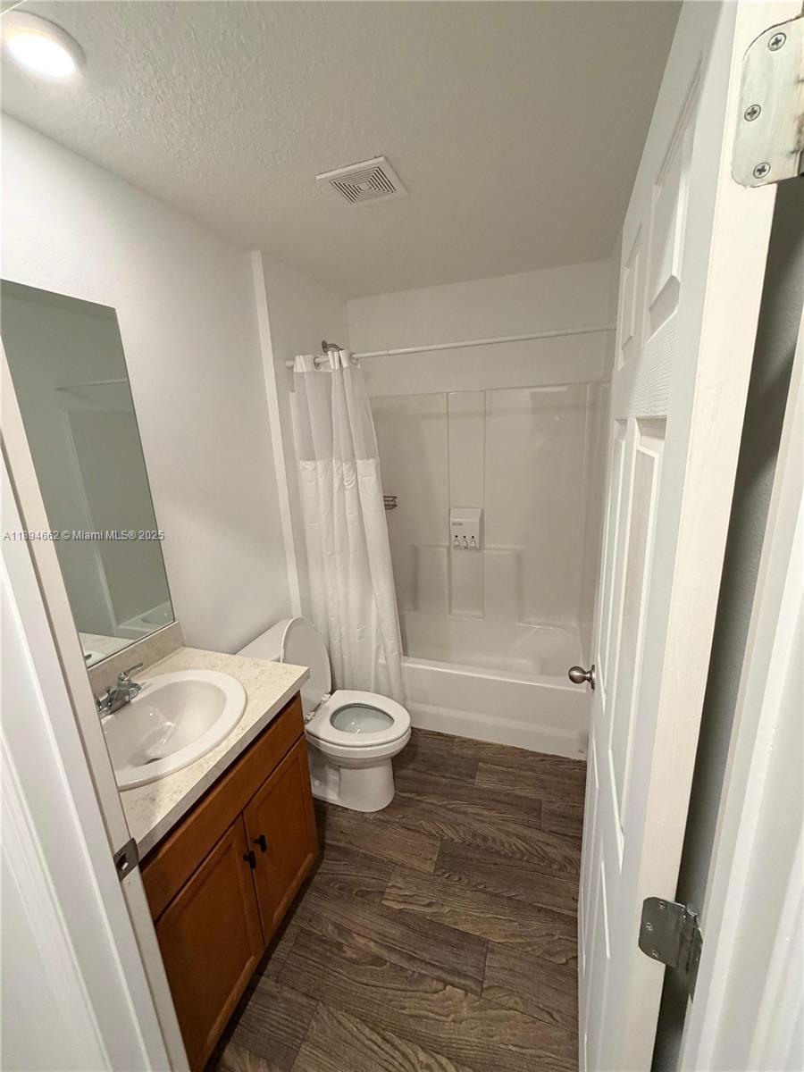 PORT ST LUCIE SECTION 30 - Residential Lease