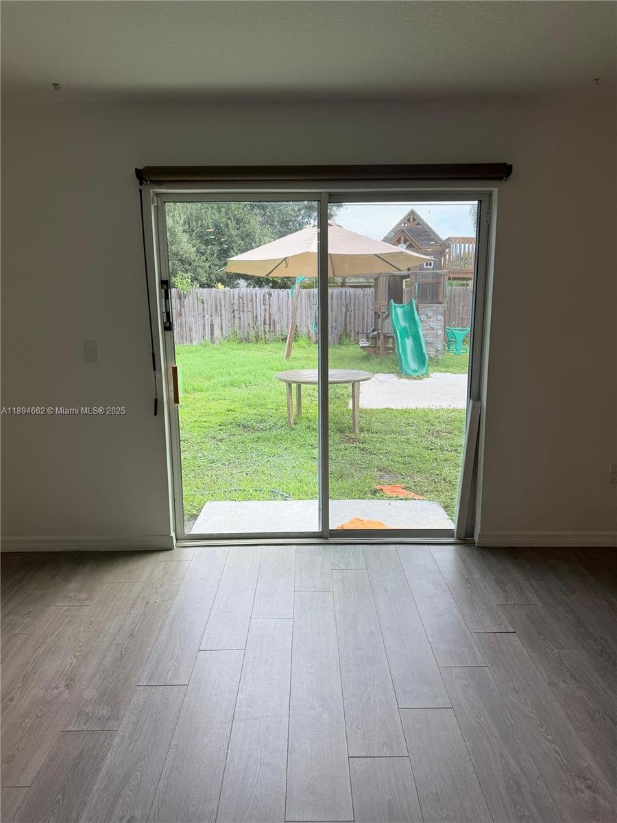 PORT ST LUCIE SECTION 30 - Residential Lease