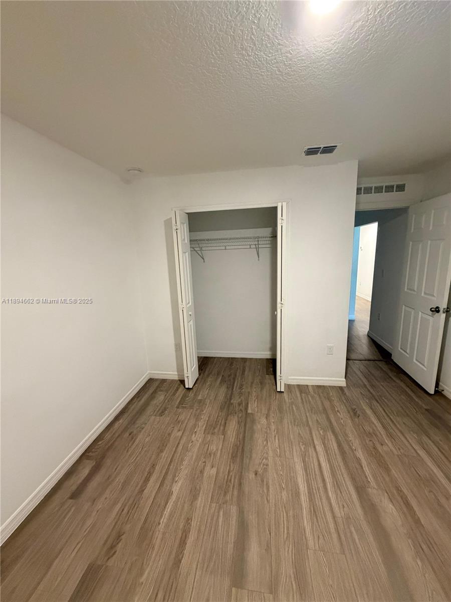 PORT ST LUCIE SECTION 30 - Residential Lease