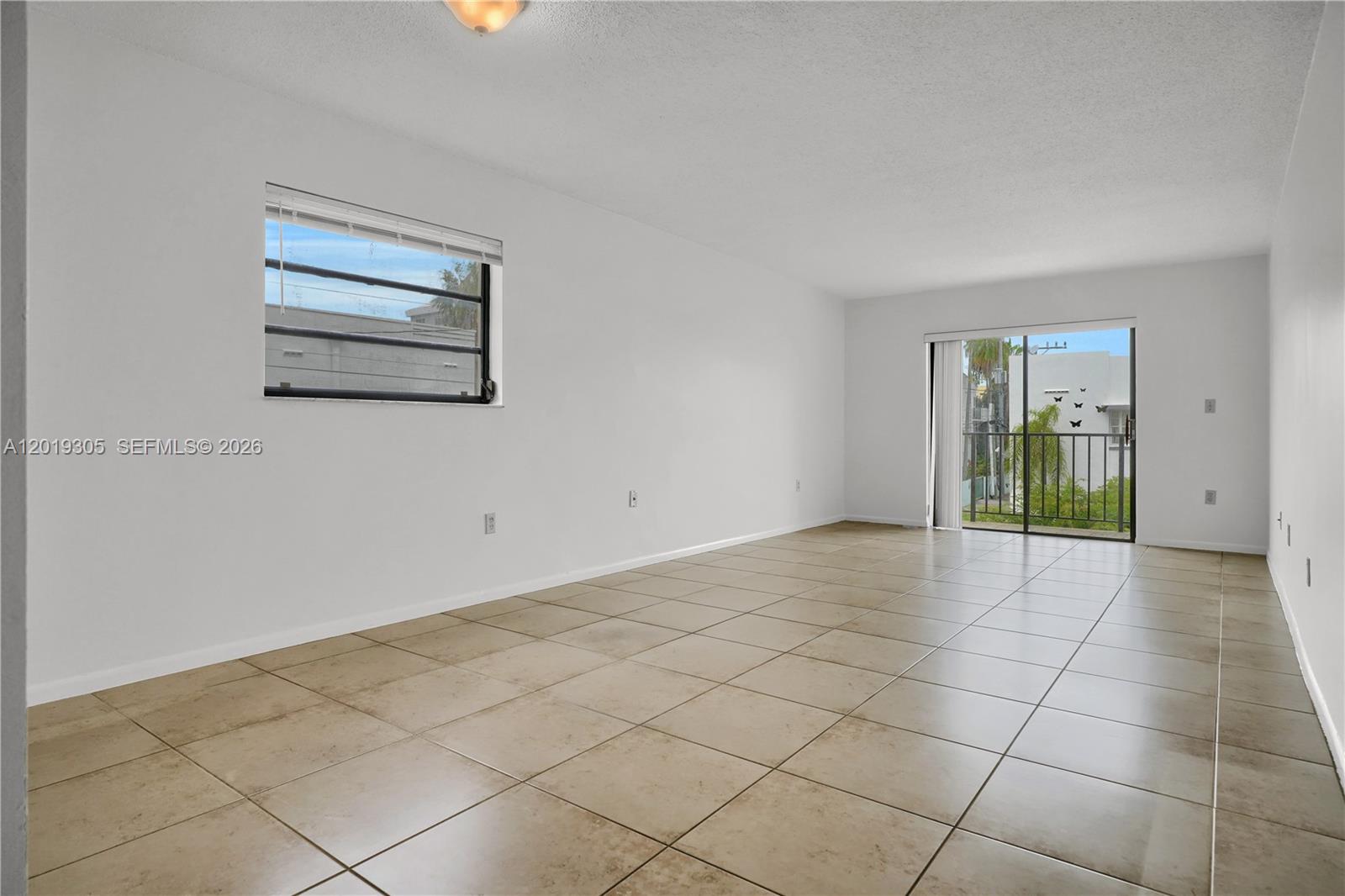 EASTVIEW VILLAS CONDO SOU - Residential