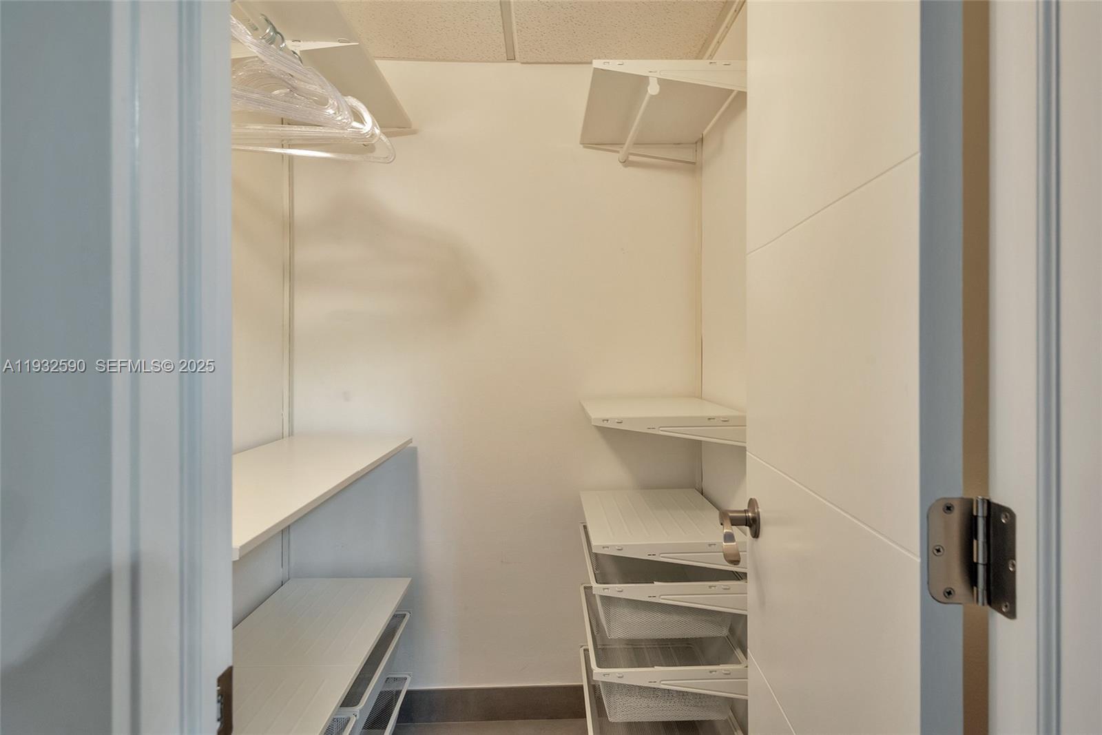 SIAN OCEAN RESIDENCES CON - Residential