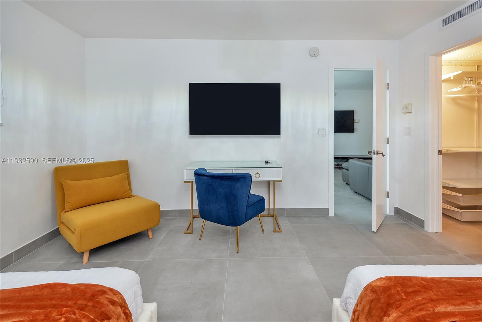 SIAN OCEAN RESIDENCES CON - Residential