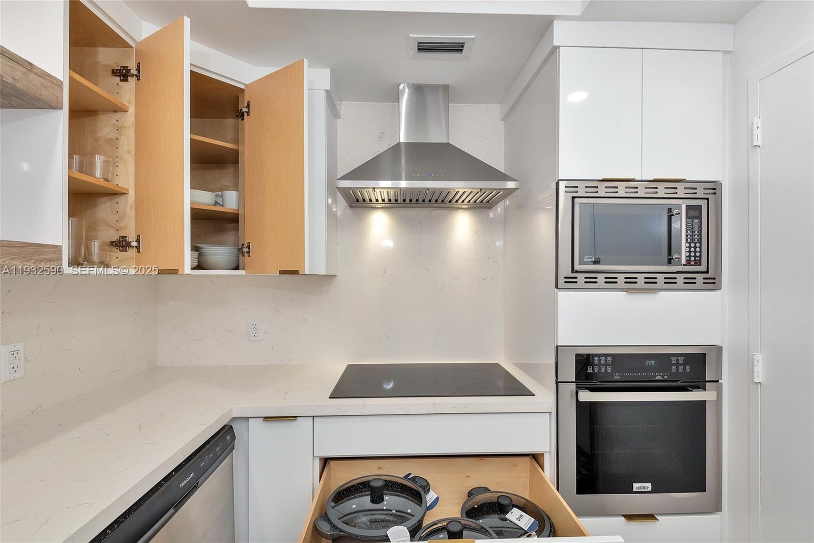 SIAN OCEAN RESIDENCES CON - Residential