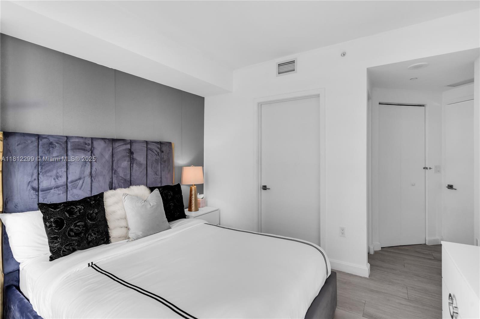 BRICKELL HEIGHTS WEST CON - Residential Lease