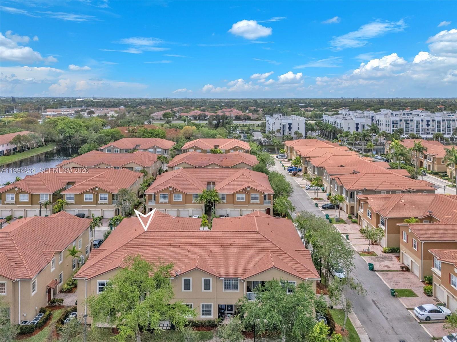 HAMPTON HILLS CONDO - Residential