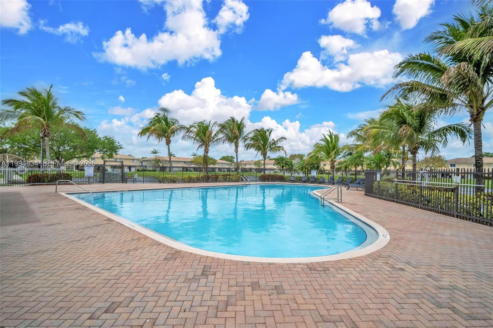 HAMPTON HILLS CONDO - Residential