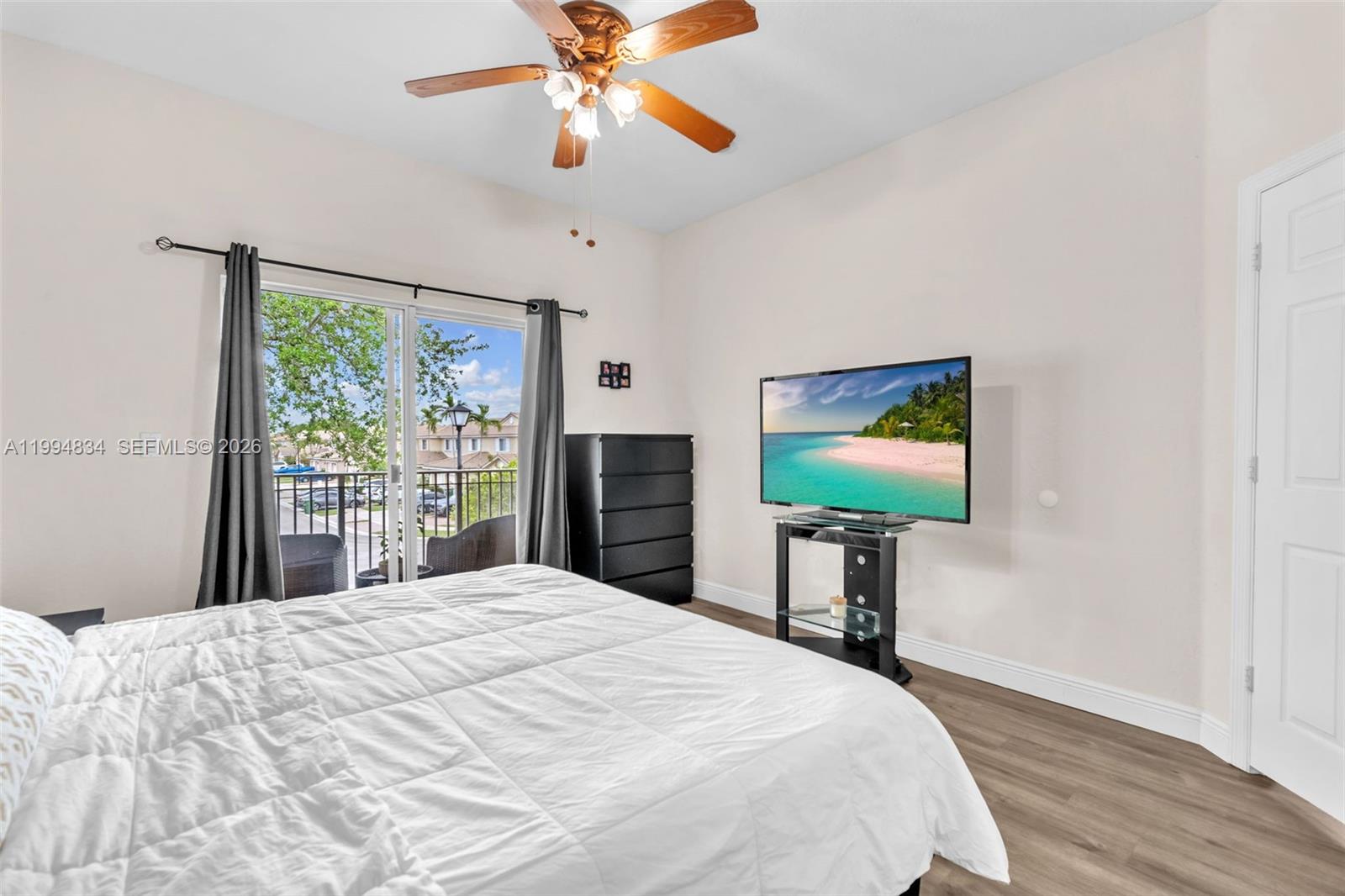 HAMPTON HILLS CONDO - Residential