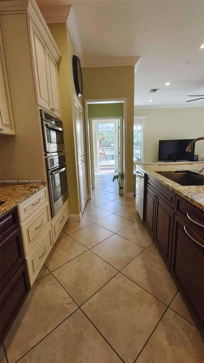 SECTOR 2-PARCELS 9 & 10 - Residential