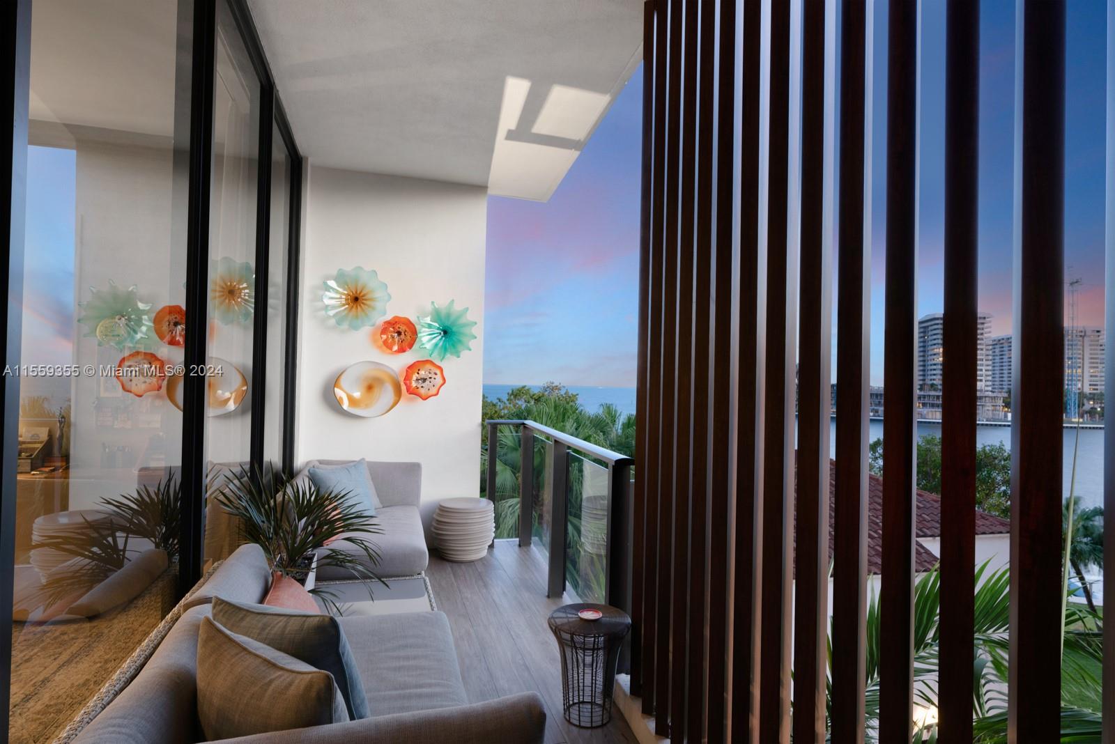 BRICKELLS FLAGLER - Residential