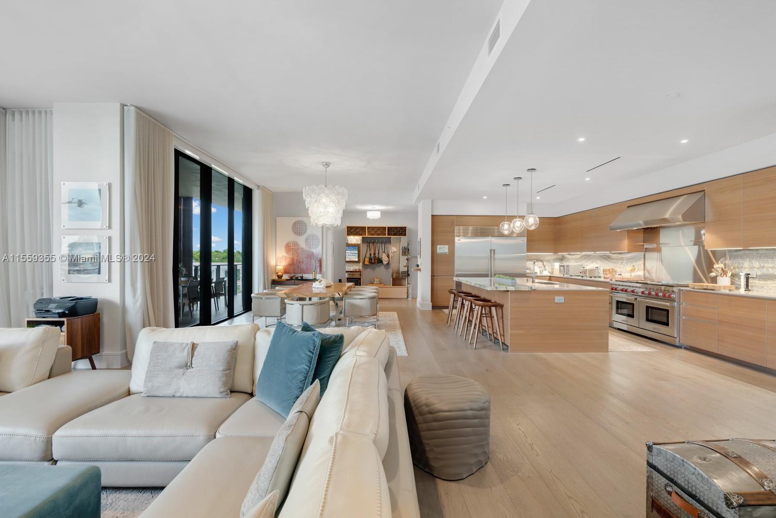 BRICKELLS FLAGLER - Residential