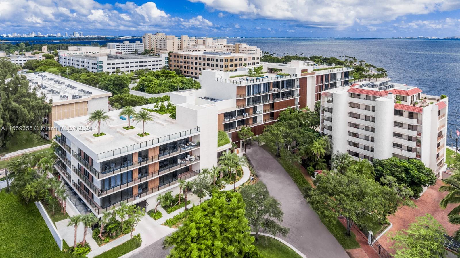BRICKELLS FLAGLER - Residential