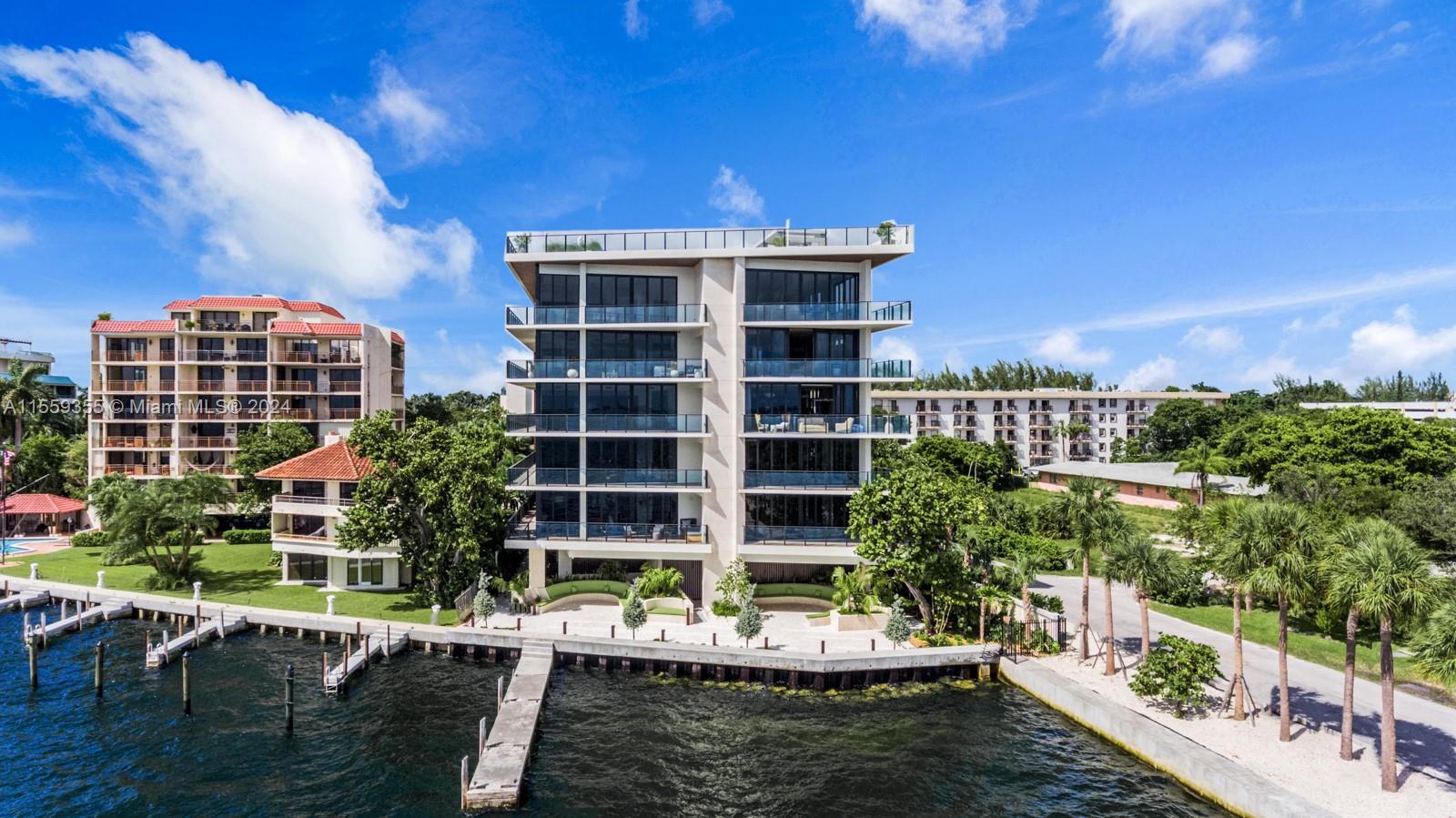 BRICKELLS FLAGLER - Residential