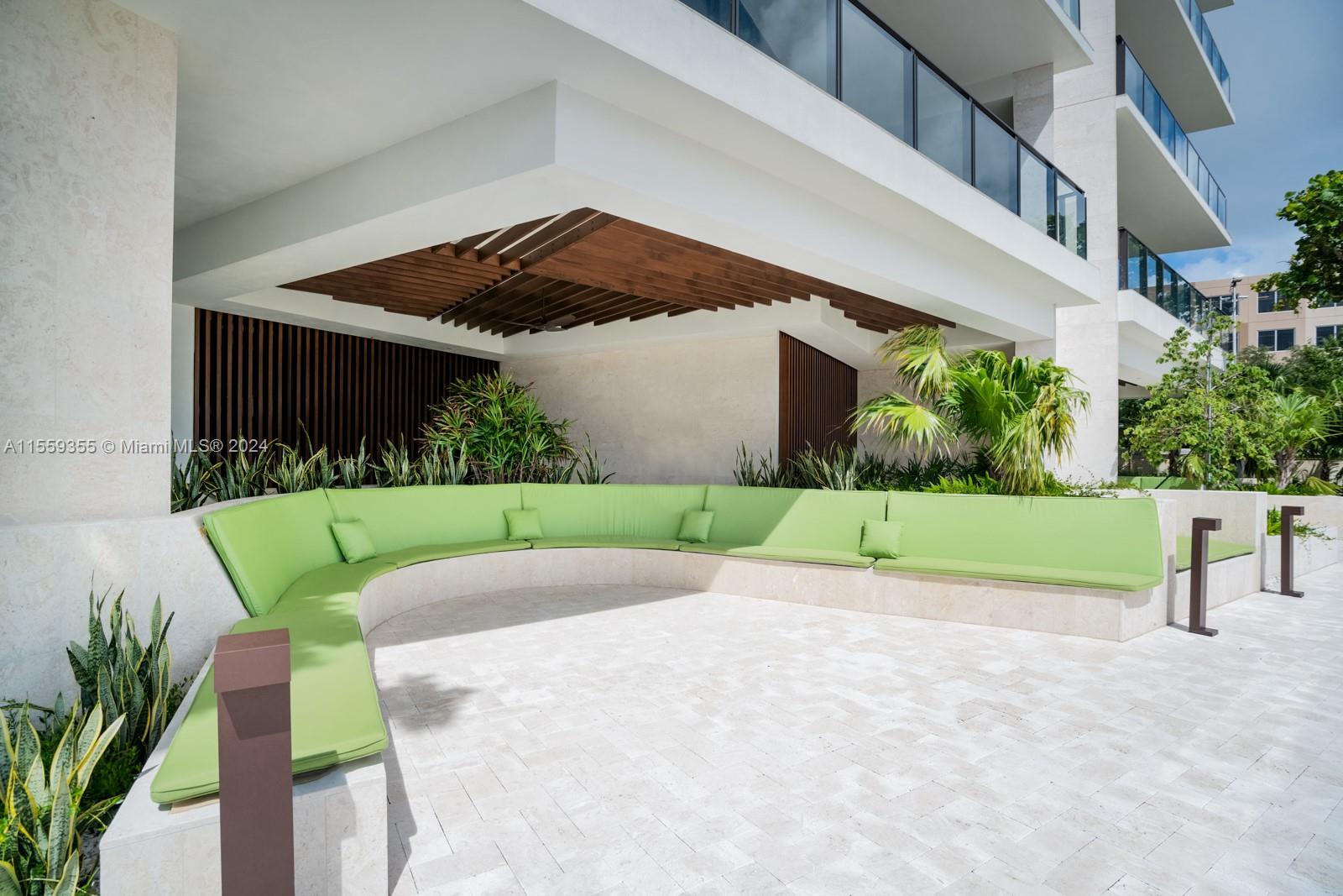 BRICKELLS FLAGLER - Residential