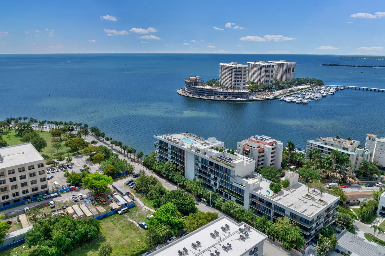 BRICKELLS FLAGLER - Residential