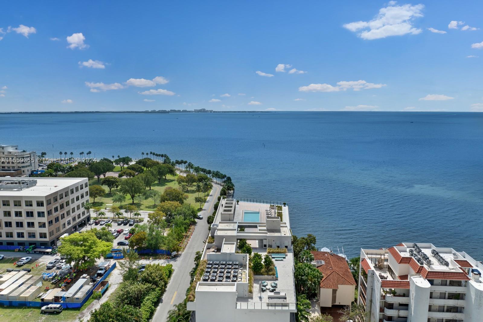 BRICKELLS FLAGLER - Residential