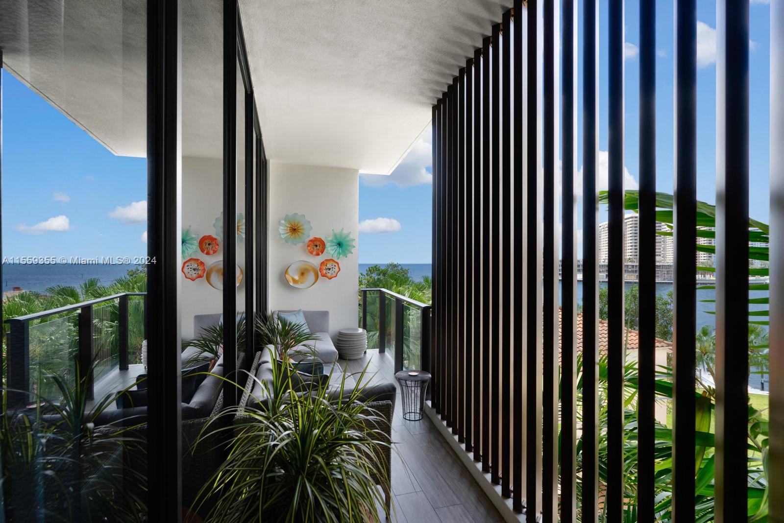 BRICKELLS FLAGLER - Residential
