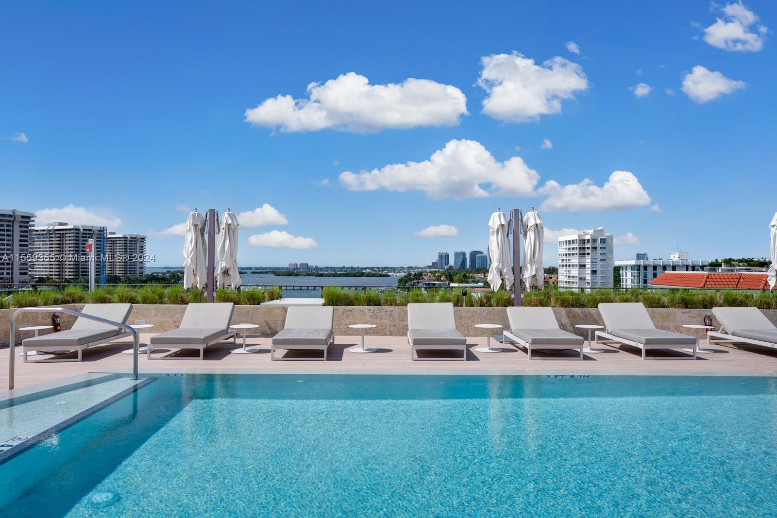 BRICKELLS FLAGLER - Residential