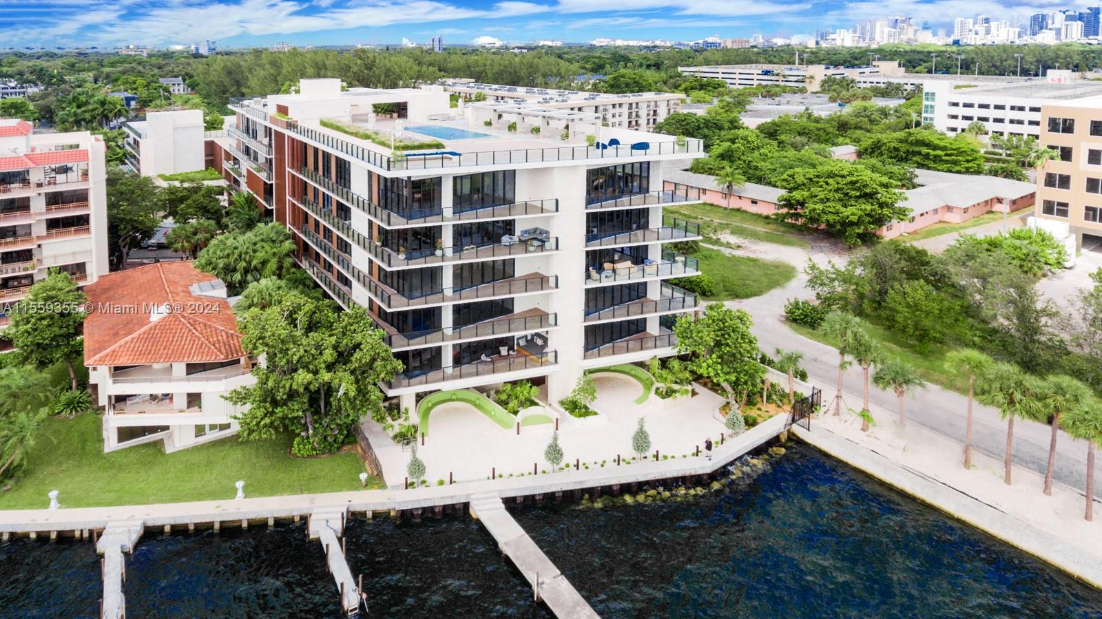 BRICKELLS FLAGLER - Residential