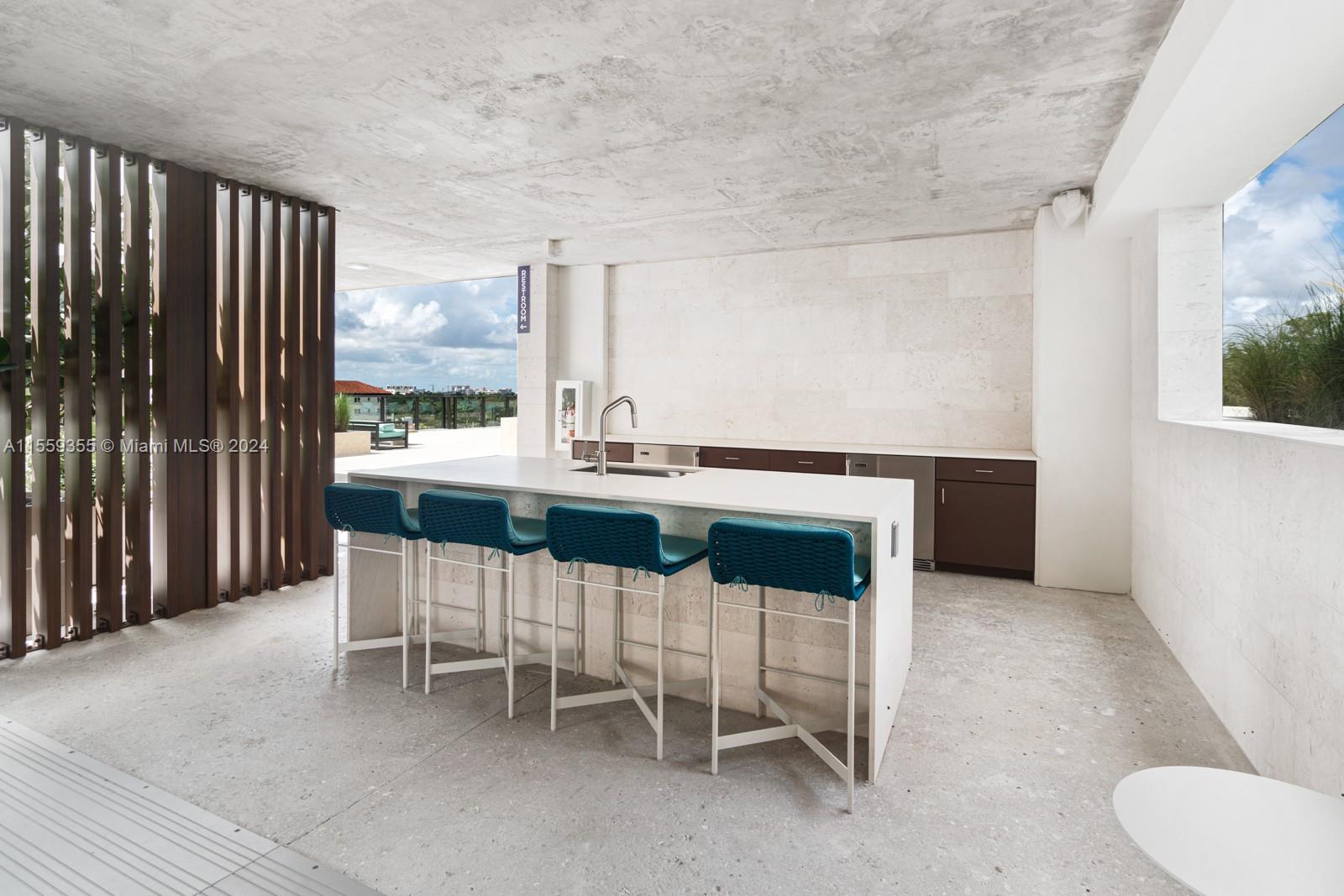 BRICKELLS FLAGLER - Residential