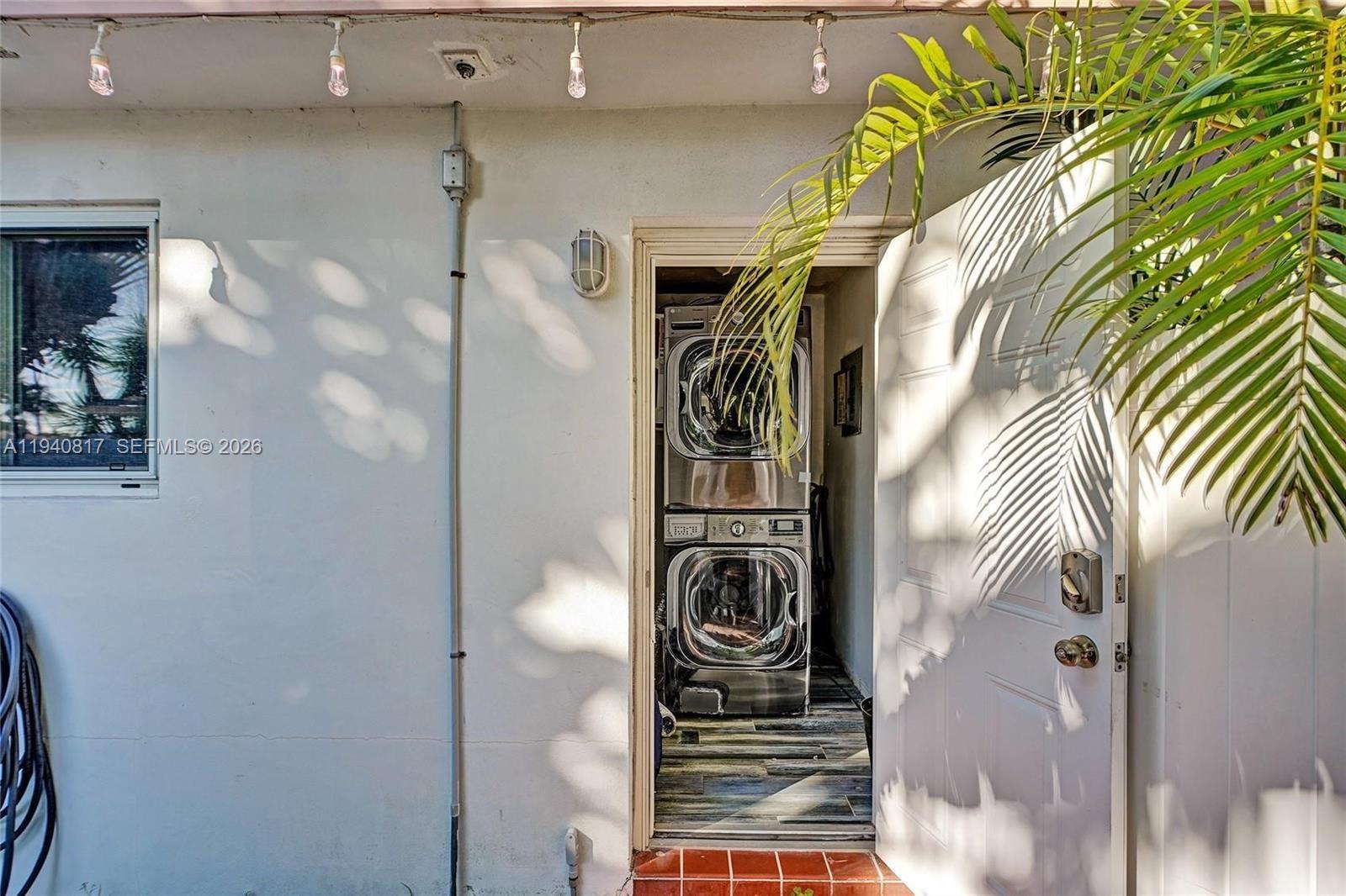 FLORIAN ISLES 2ND SEC - Residential Income