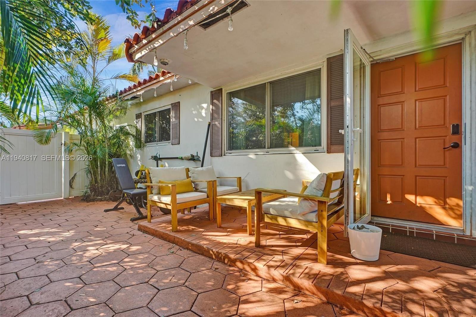 FLORIAN ISLES 2ND SEC - Residential Income