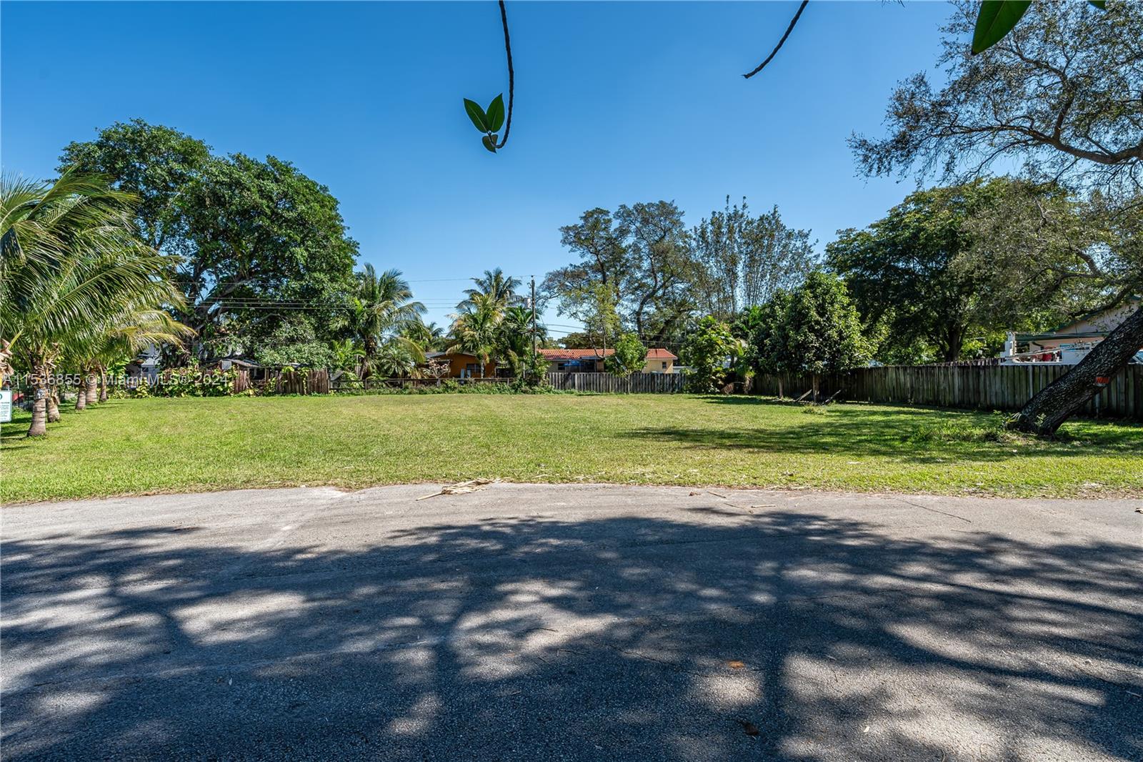 THIS LOT IS CLEARED WITH LOTS OF MATURE FRUIT TREES ON THE PERIMITER. NICE HOMES IN THE AREA INCLUDING SOME UPPER END HOMES. CLOSE PROXIMITY TO 595, 441, FL TPKE (WHICH CAN TAKE YOU TO MIAMI OR ORLANDO/TAMPA), I-95, FORT LAUDERDALE AIRPORT, ETC. BUILD YOUR DREAM HOME AND START WITH AT LEAST 200K EQUITY.
INTRODUCTION TO ARCHITECT, BUILDER AND LENDER FOR CONSTRCTION LOANS IS AVAILABLE UPON REQUEST.
ONE POSSIBILITY IS TO BUILD A FABULOUS 4/2 POOL HOME WITH 2 CAR GARAGE, FURNISH IT HIGH END AND RENT TO AIRBANDB AND EARN AT LEAST $500 PER DAY.