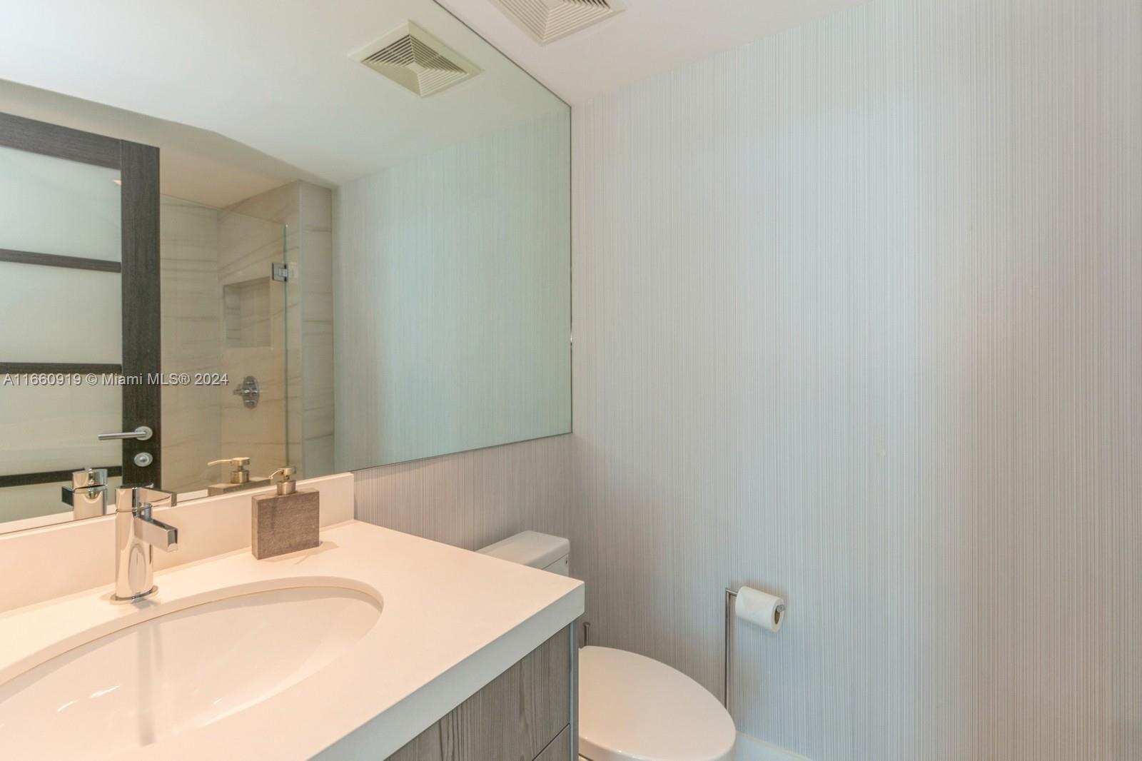 Las Olas Beach Club Condo - Residential