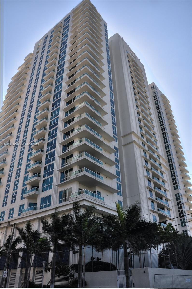 Las Olas Beach Club Condo - Residential