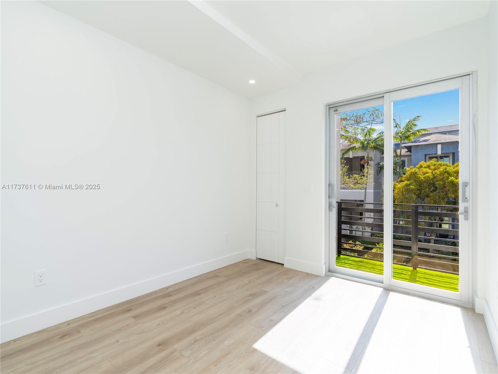 The Oaks - Residential