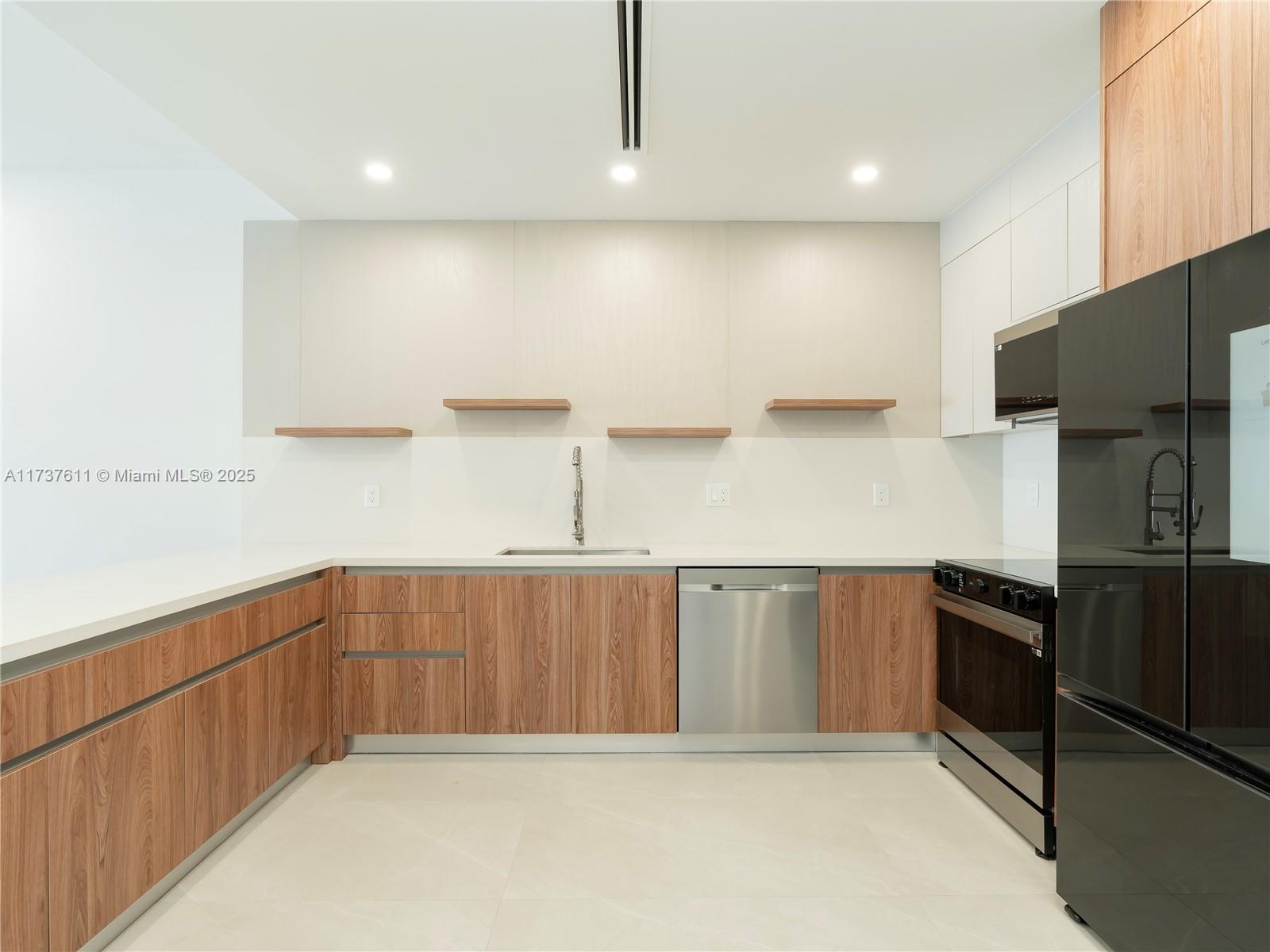 The Oaks - Residential