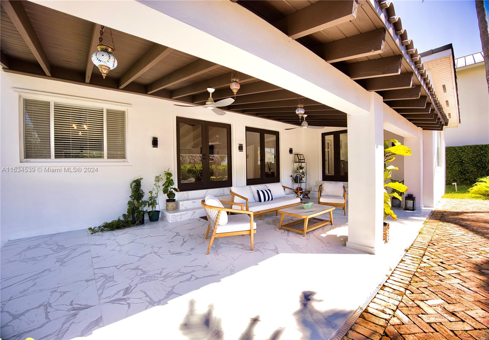 AVIATION COUNTRY CLUB - Residential