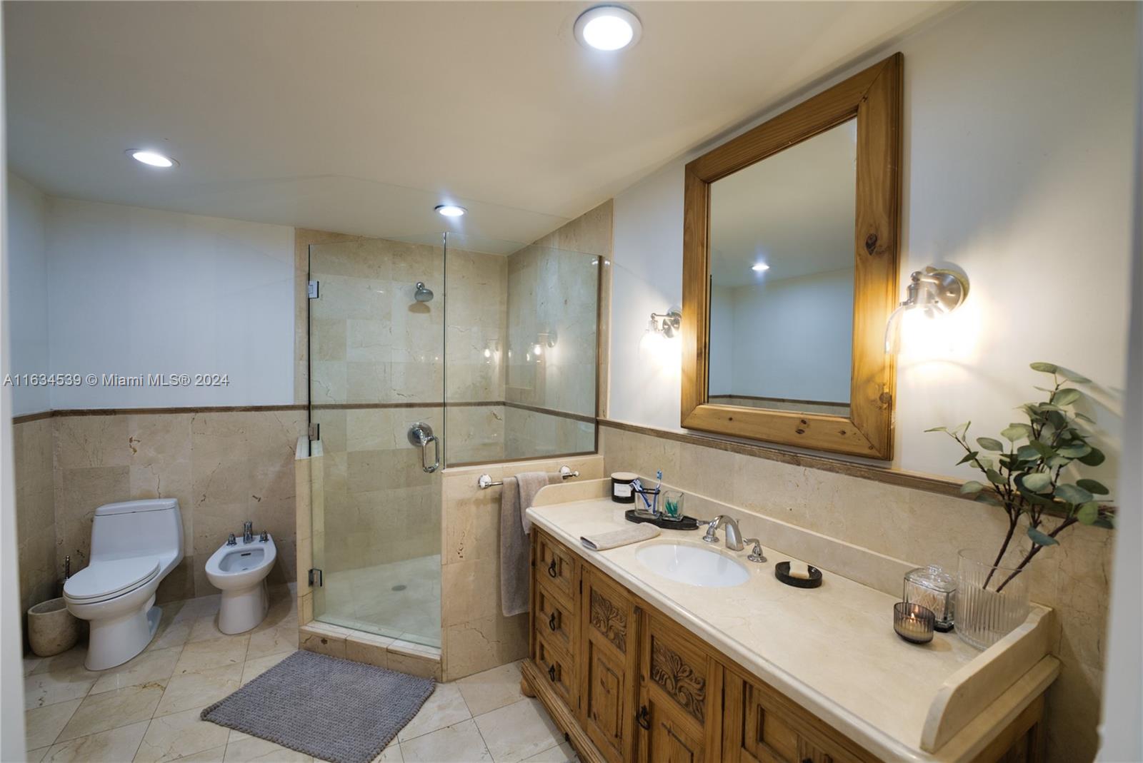 AVIATION COUNTRY CLUB - Residential