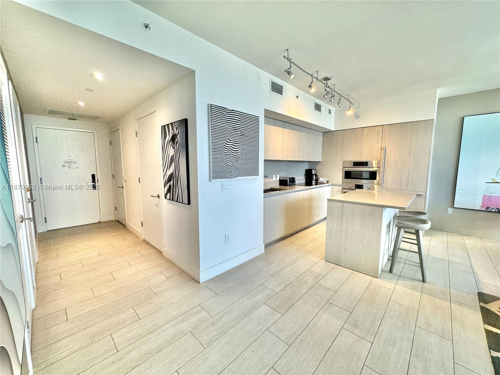 4010 S Ocean Dr R2406