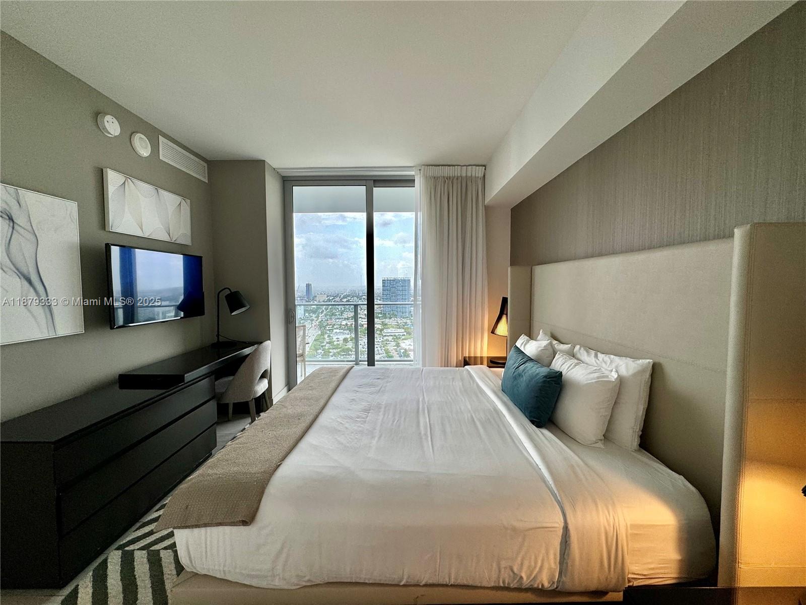 4010 SOUTH OCEAN CONDO - Residential