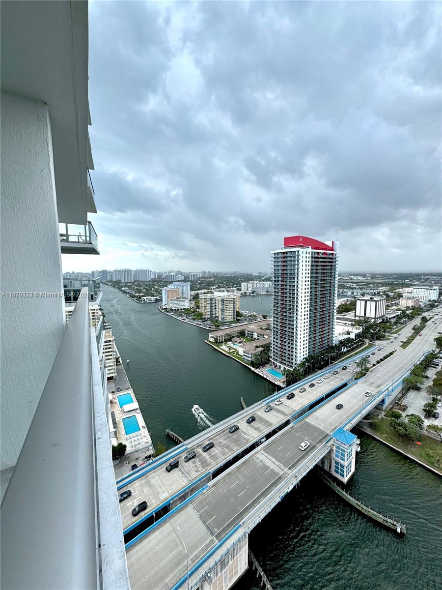 4010 SOUTH OCEAN CONDO - Residential