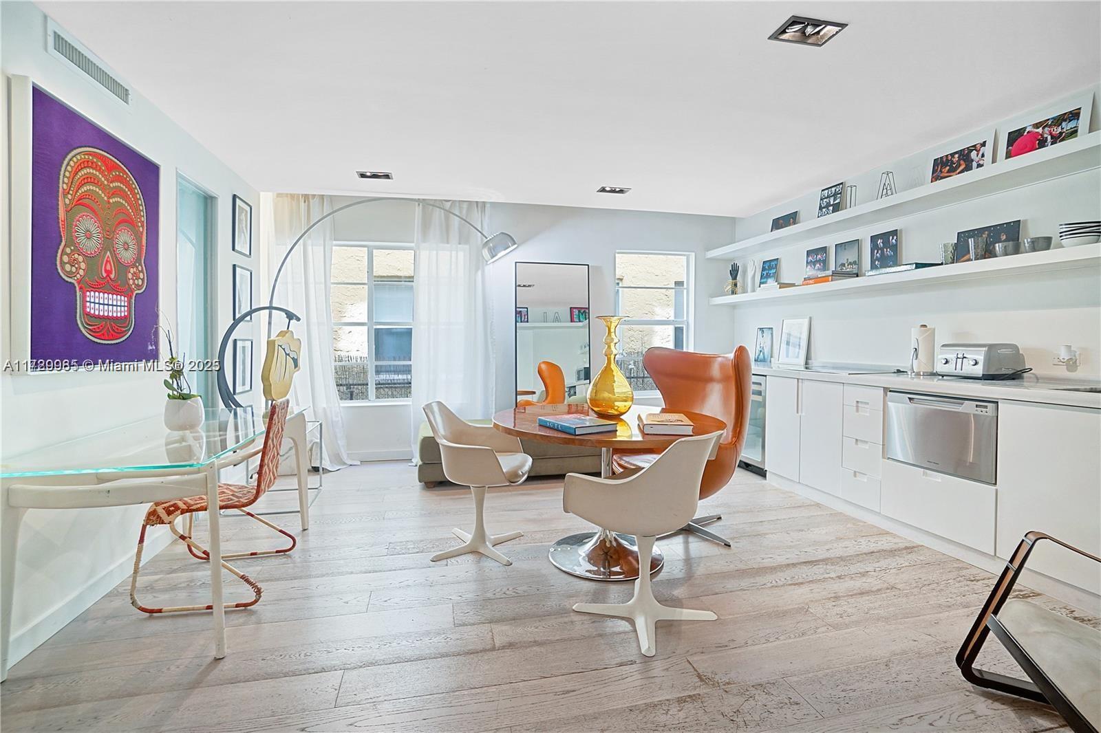 Rental Property at 1358 Pennsylvania Ave 107, Miami Beach, Miami-Dade County, Florida - Bedrooms: 1 
Bathrooms: 1  - $2,300 MO.